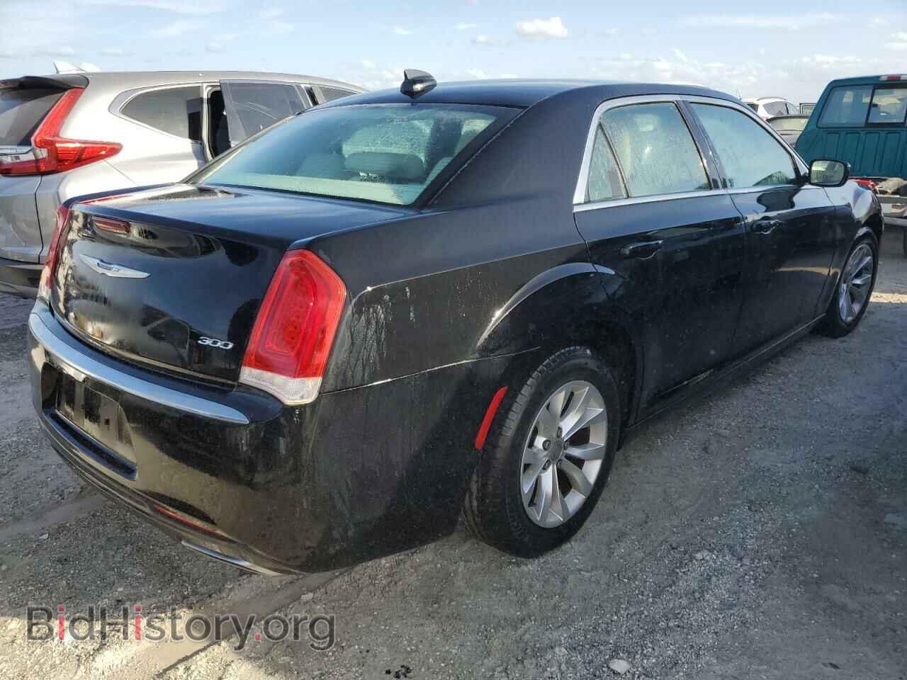 2015 CHRYSLER 300 - VIN: 2C3CCAAG0FH779608 - Фото 3