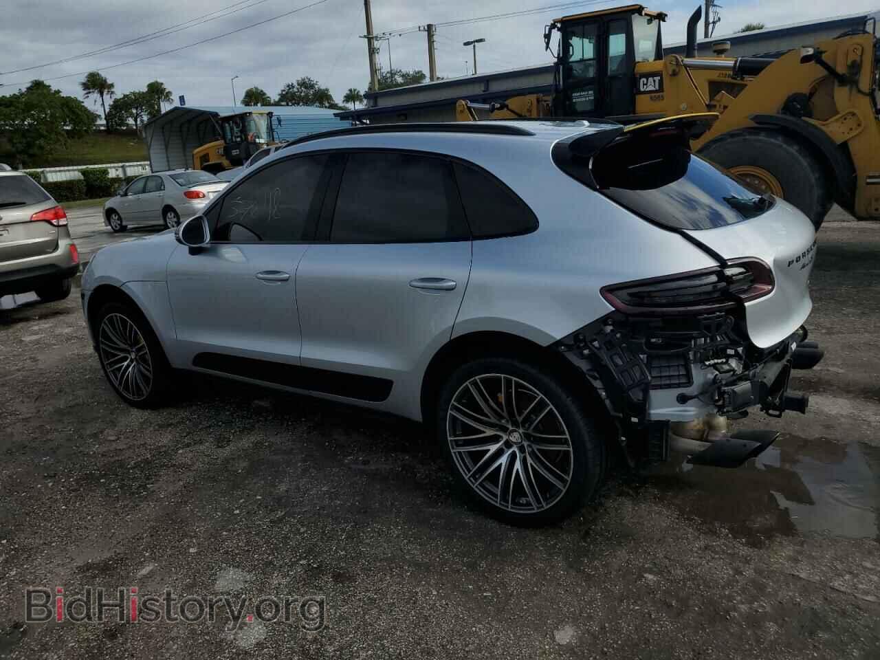 2017 PORSCHE MACAN - VIN: WP1AB2A55HLB11852 - Photo 2