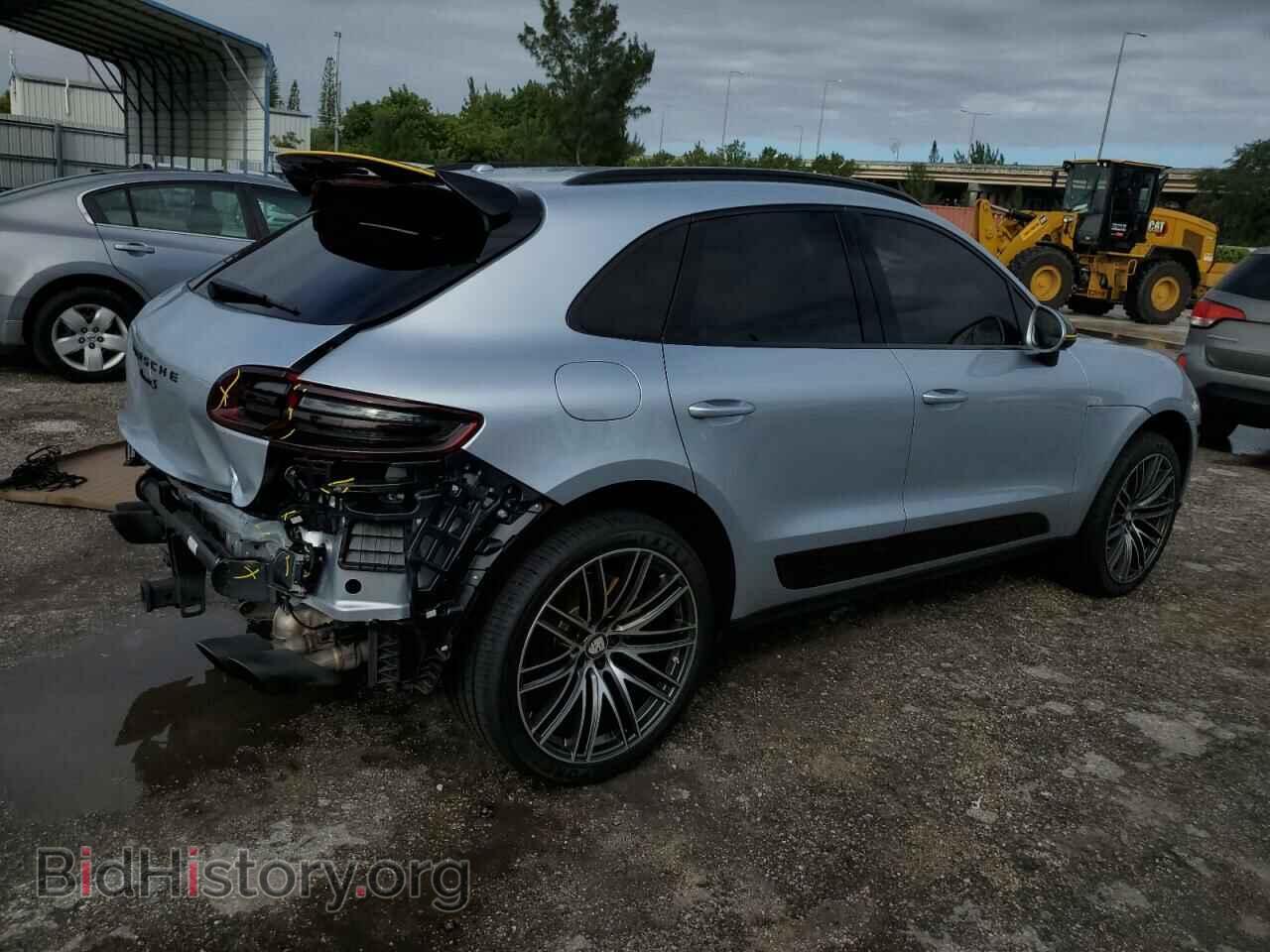2017 PORSCHE MACAN - VIN: WP1AB2A55HLB11852 - Photo 3