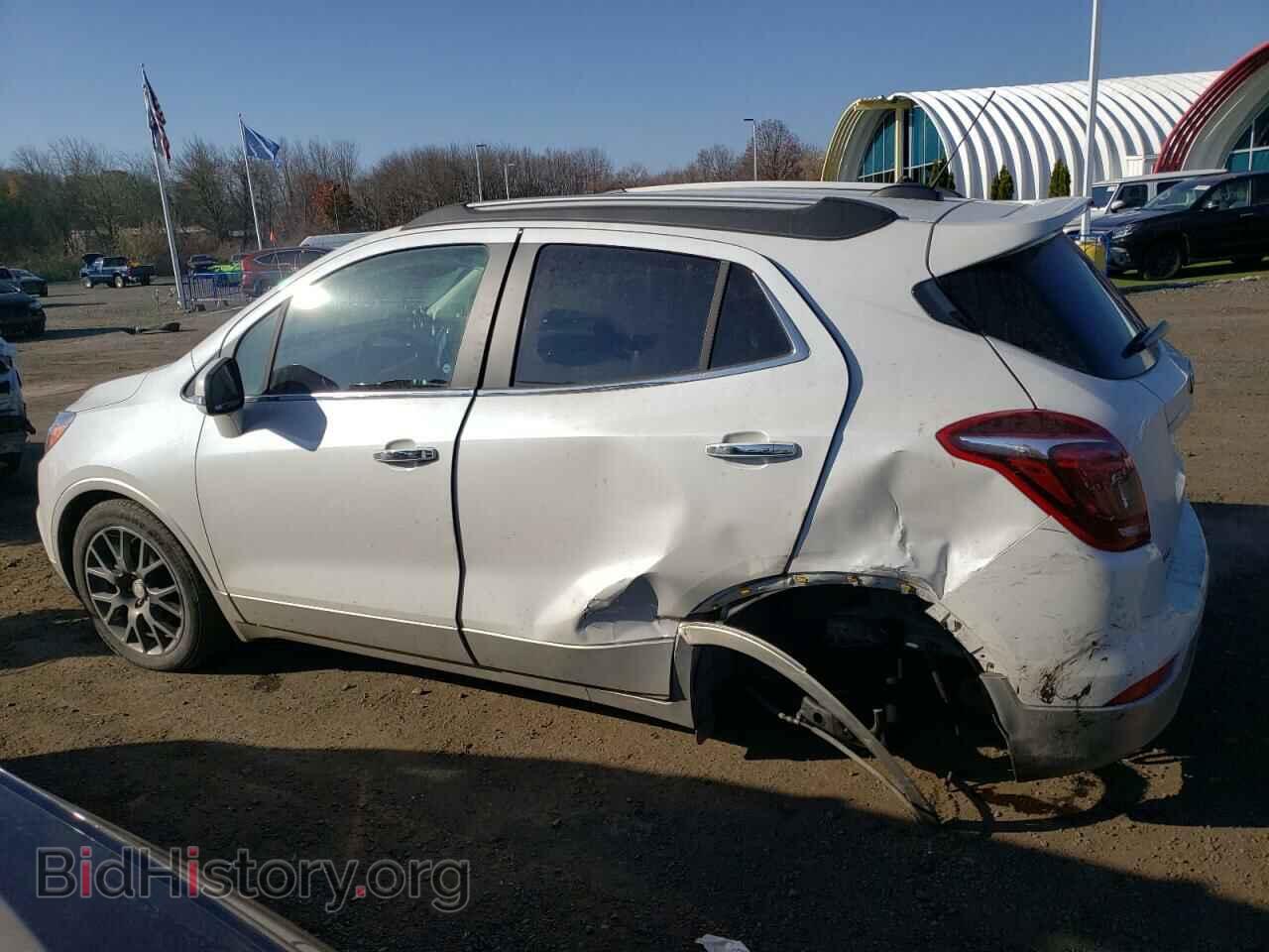 2019 BUICK ENCORE - VIN: KL4CJ2SM5KB720739 - Photo 2