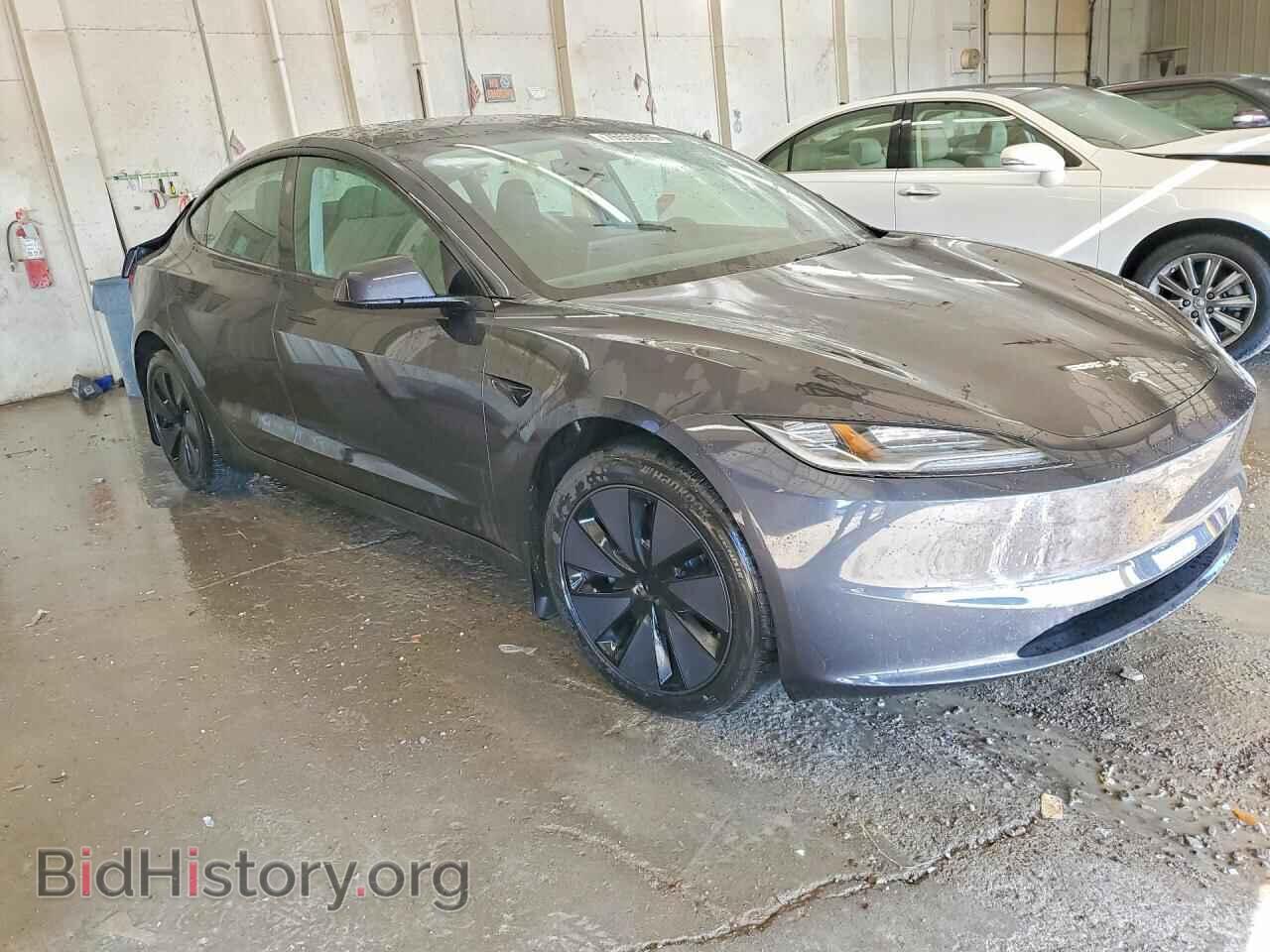 2025 TESLA MODEL 3 - VIN: 5YJ3E1EBXSF055168 - Фото 4