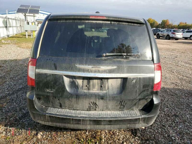 2016 Chrysler MINIVAN (VIN 2C4RC1HG1GR232709) — фото 6 из 13