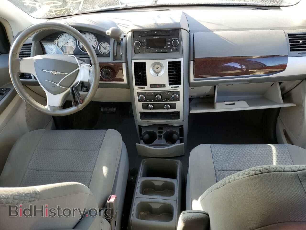 2010 CHRYSLER MINIVAN - VIN: 2A4RR5D18AR241464 - Фото 8