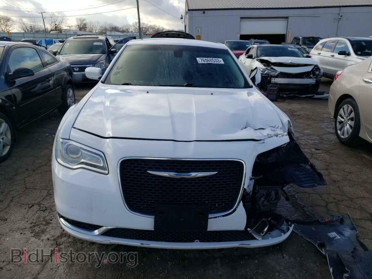 2015 CHRYSLER 300 - VIN: 2C3CCAAGXFH929952 - Фото 5