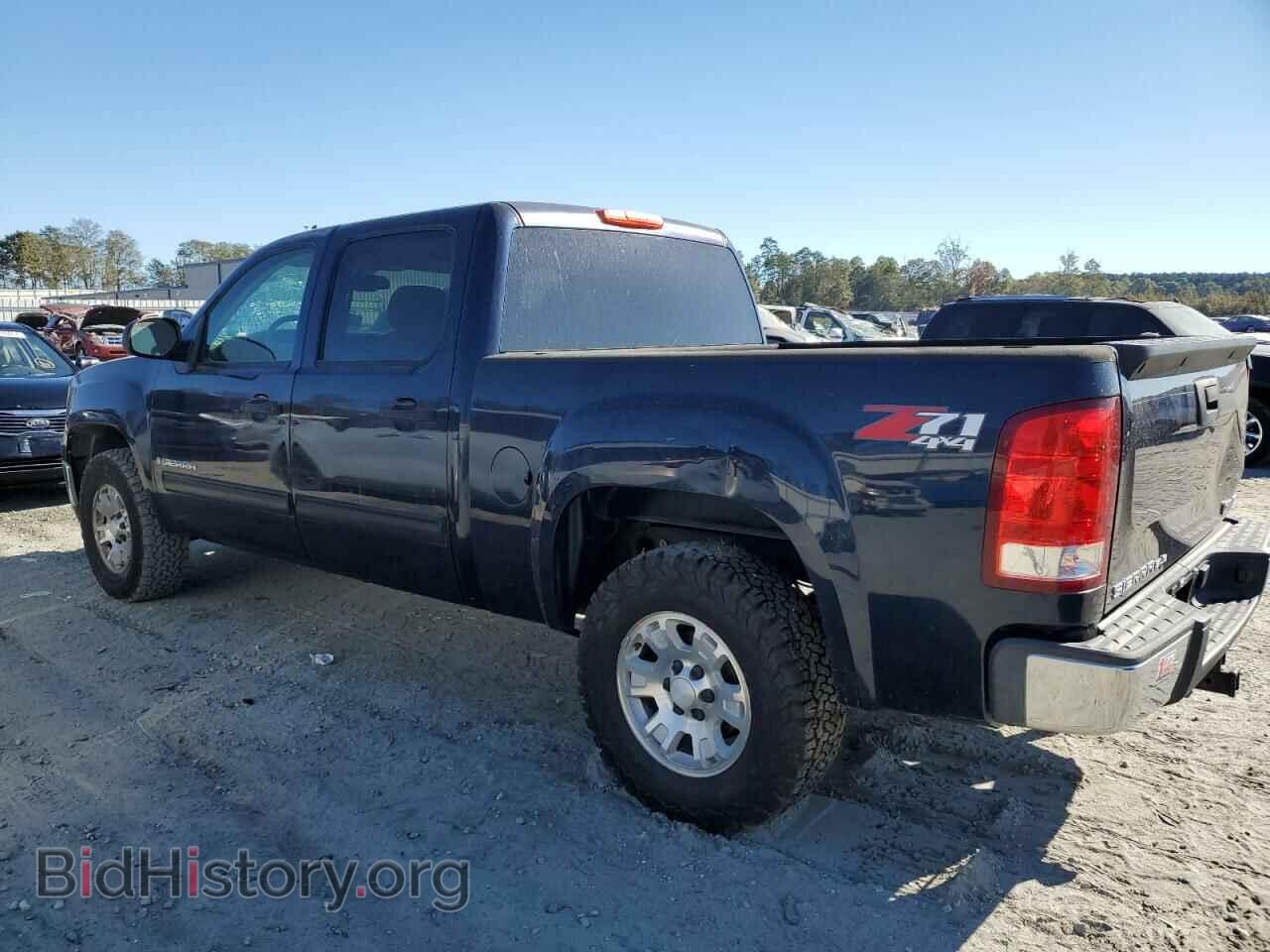 2007 GMC SIERRA - VIN: 2GTEK13MX71579663 - Фото 2