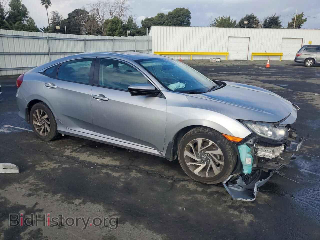 2017 HONDA CIVIC - VIN: 19XFC2F79HE227692 - Фото 4