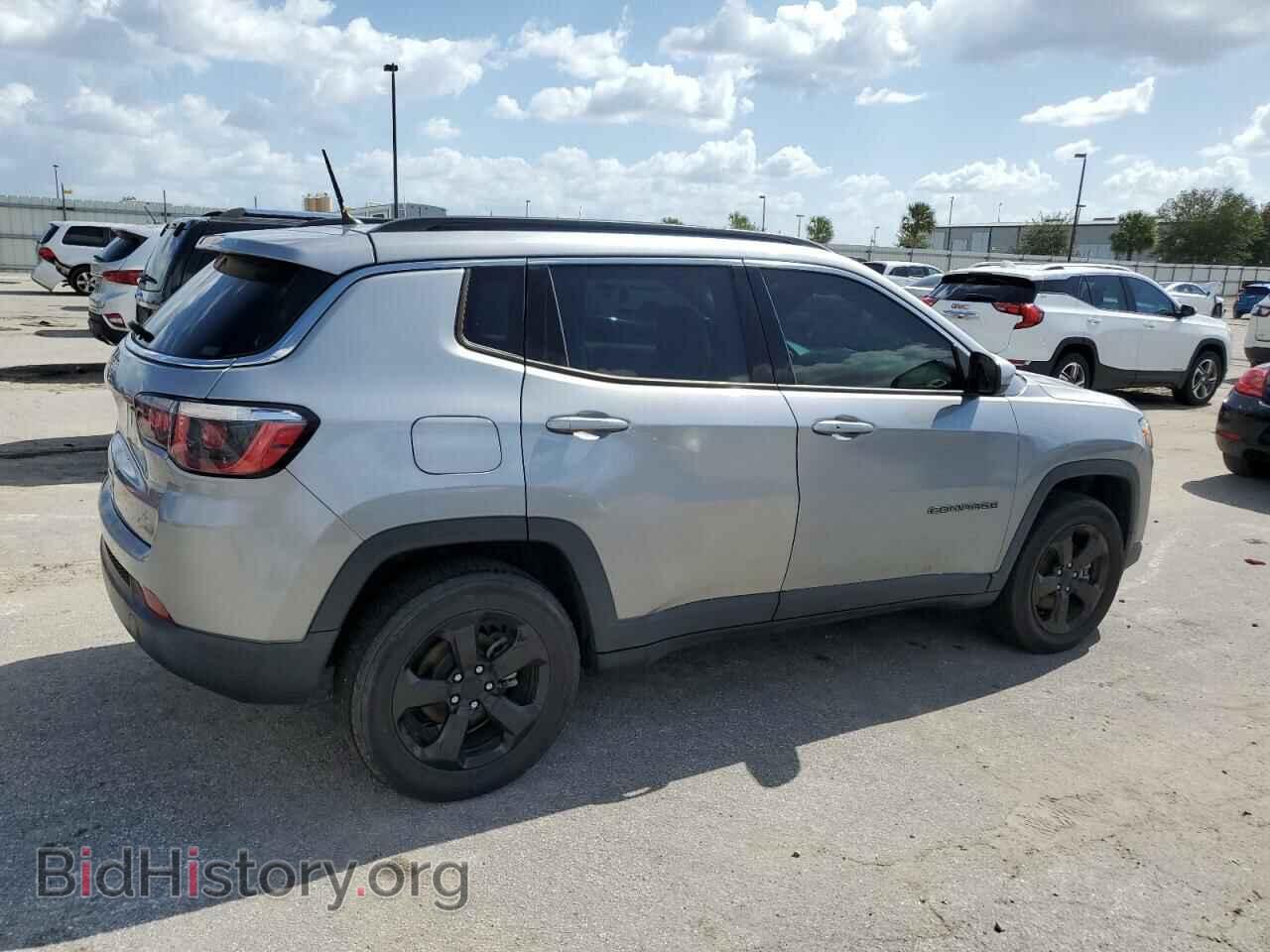 2017 JEEP COMPASS - VIN: 3C4NJDBB7HT680518 - Фото 3