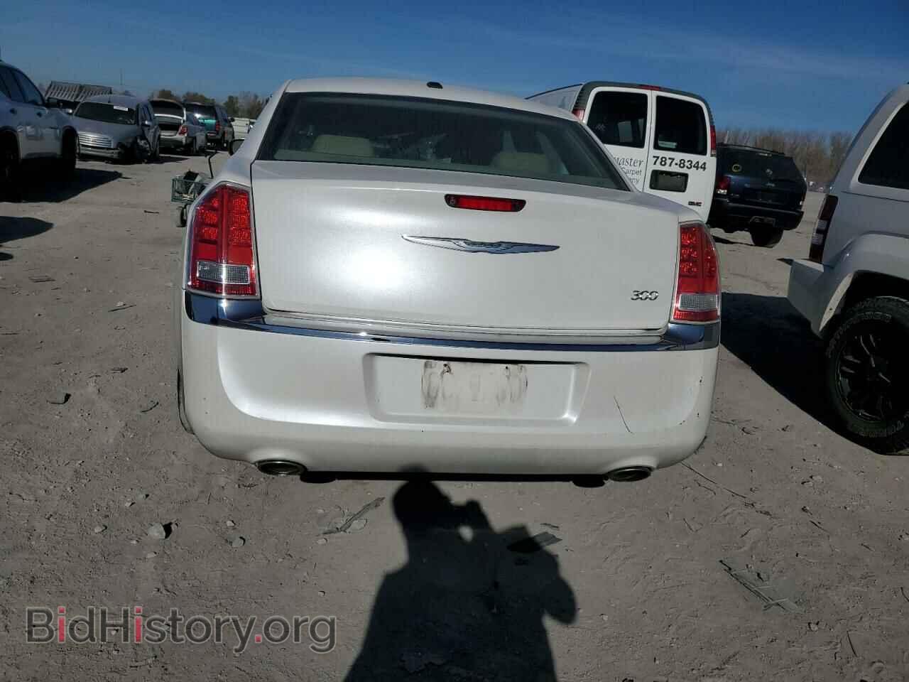 2011 CHRYSLER 300 - VIN: 2C3CA5CG3BH529204 - Фото 6