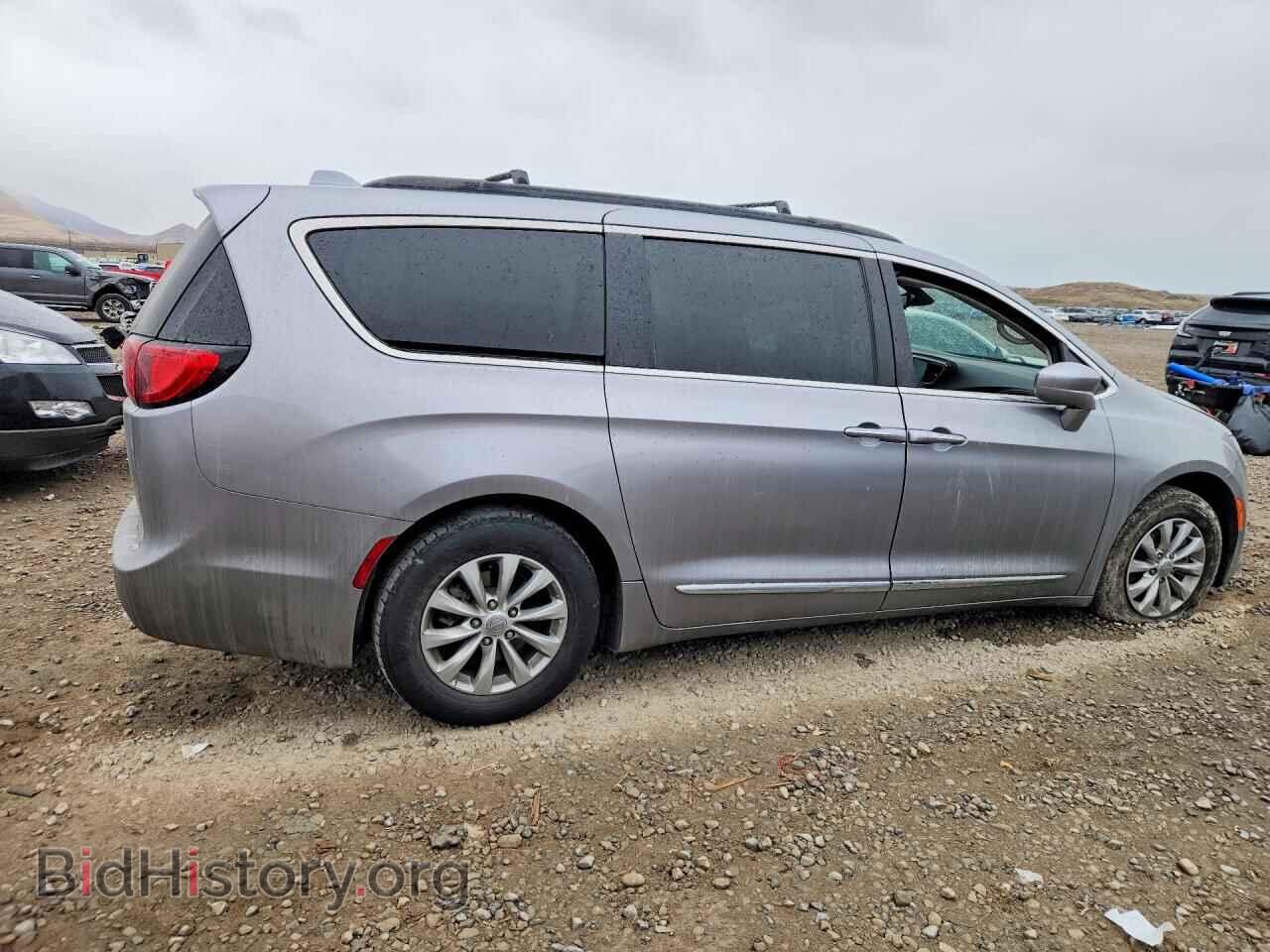 2017 CHRYSLER PACIFICA - VIN: 2C4RC1BG4HR544176 - Фото 3