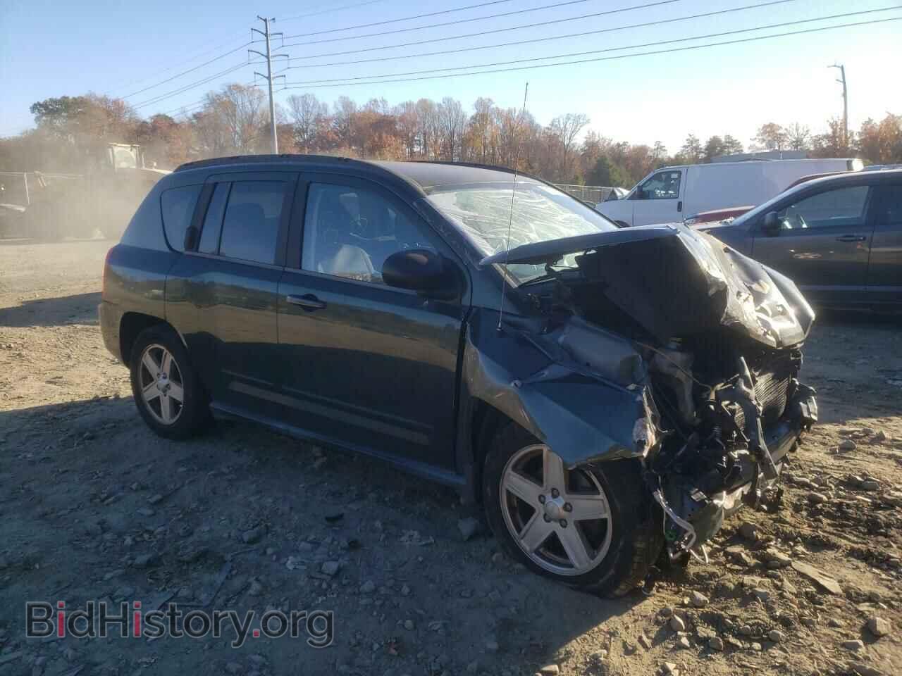 2010 JEEP COMPASS - VIN: 1J4NF4FB2AD557436 - Photo 4