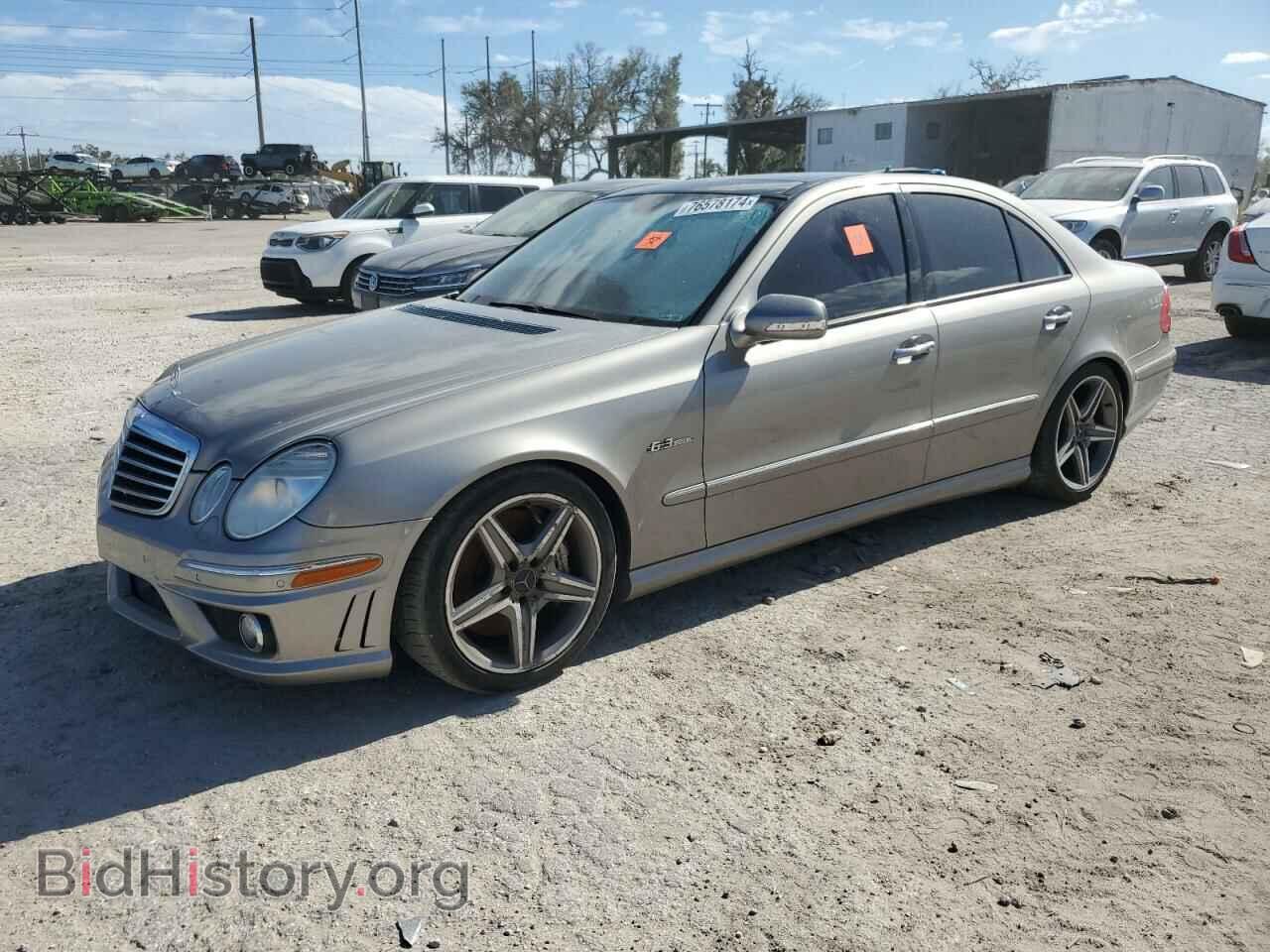 Photo WDBUF77X77B038575 - MERCEDES-BENZ E-CLASS 2007