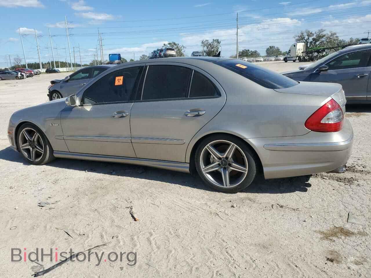 2007 MERCEDES-BENZ E-CLASS - VIN: WDBUF77X77B038575 - Фото 2