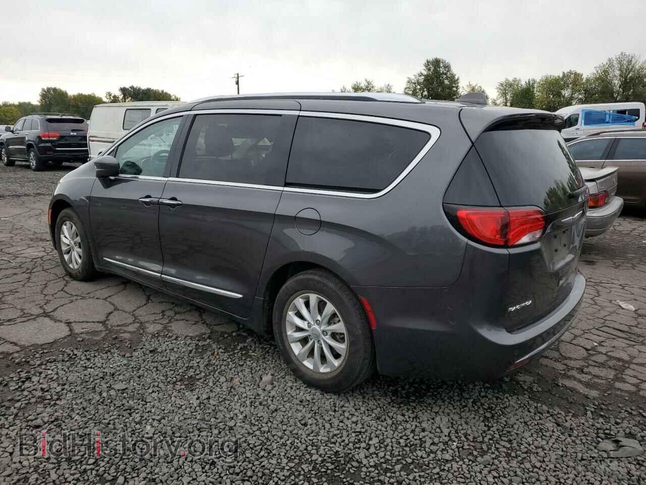 2018 CHRYSLER PACIFICA - VIN: 2C4RC1EG1JR350741 - Фото 2