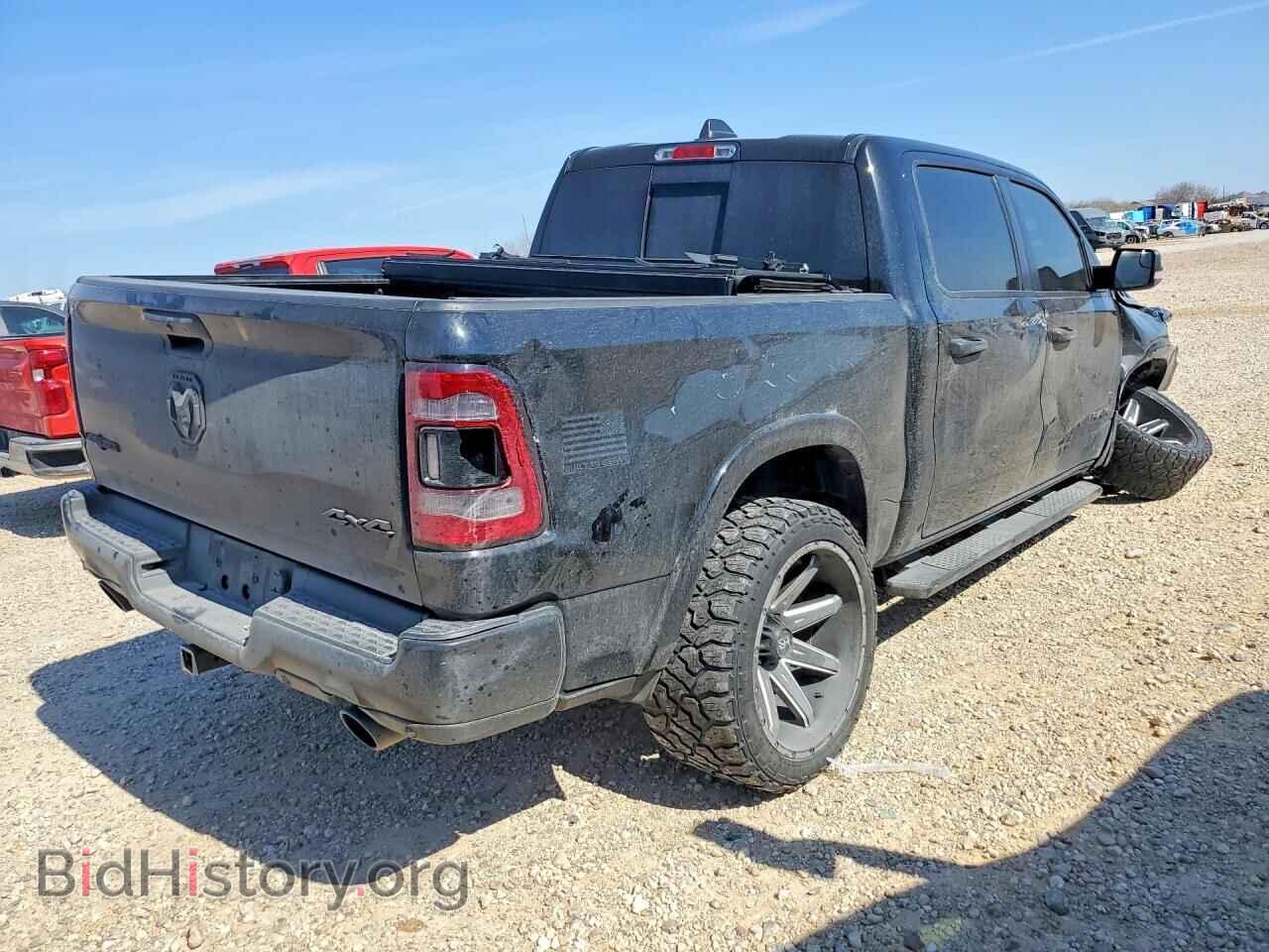 2020 RAM 1500 - VIN: 1C6SRFFTXLN275201 - Фото 3