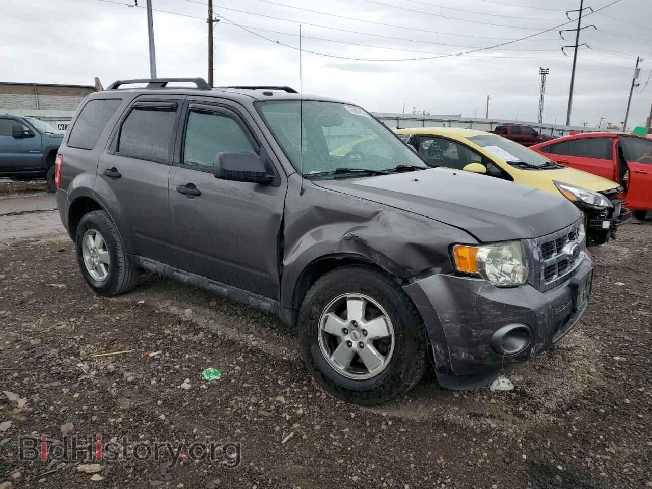 2011 FORD ESCAPE - VIN: 1FMCU0D76BKC41010 - Фото 4