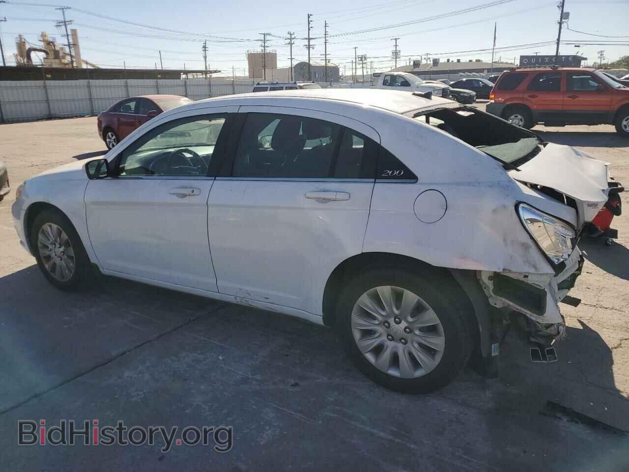 2014 CHRYSLER 200 - VIN: 1C3CCBAB6EN212819 - Фото 2