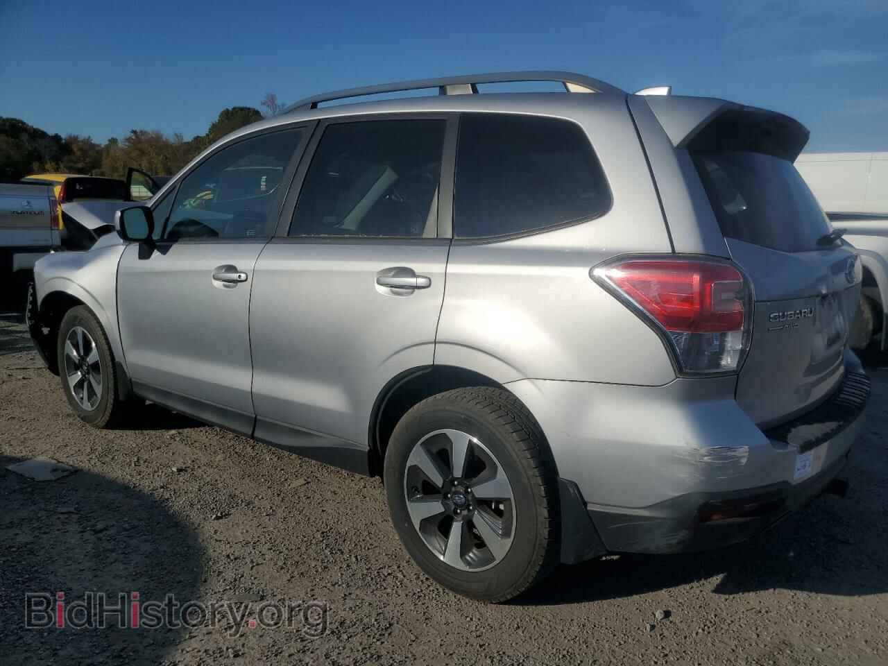 2017 SUBARU FORESTER - VIN: JF2SJAEC1HH413798 - Фото 2