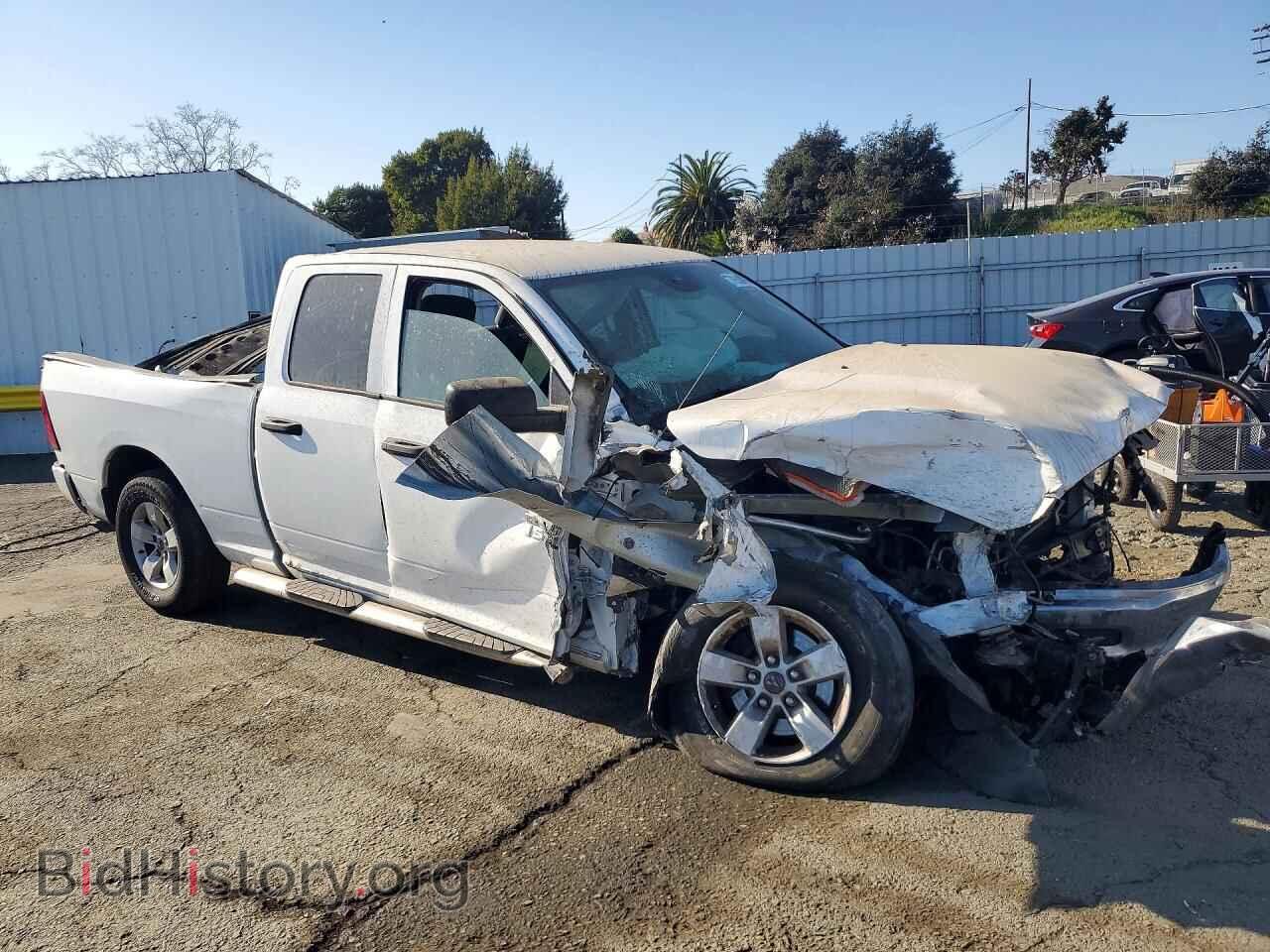 2018 RAM 1500 - VIN: 1C6RR6FG1JS132038 - Фото 4