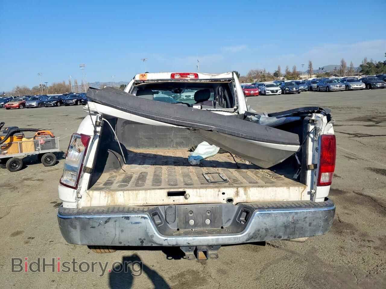2018 RAM 1500 - VIN: 1C6RR6FG1JS132038 - Фото 6