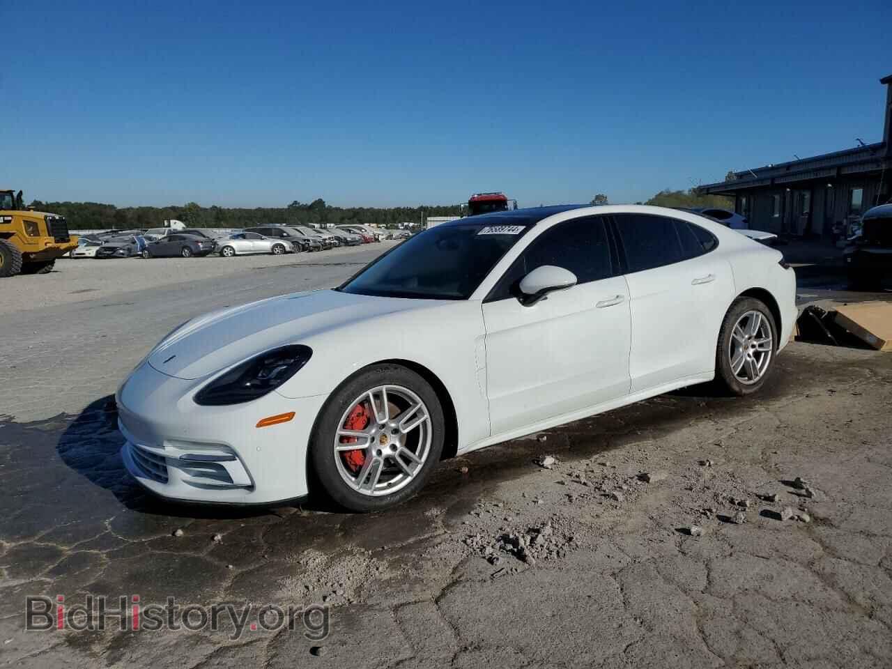 Фотография WP0AA2A71JL107213 - PORSCHE PANAMERA 2018