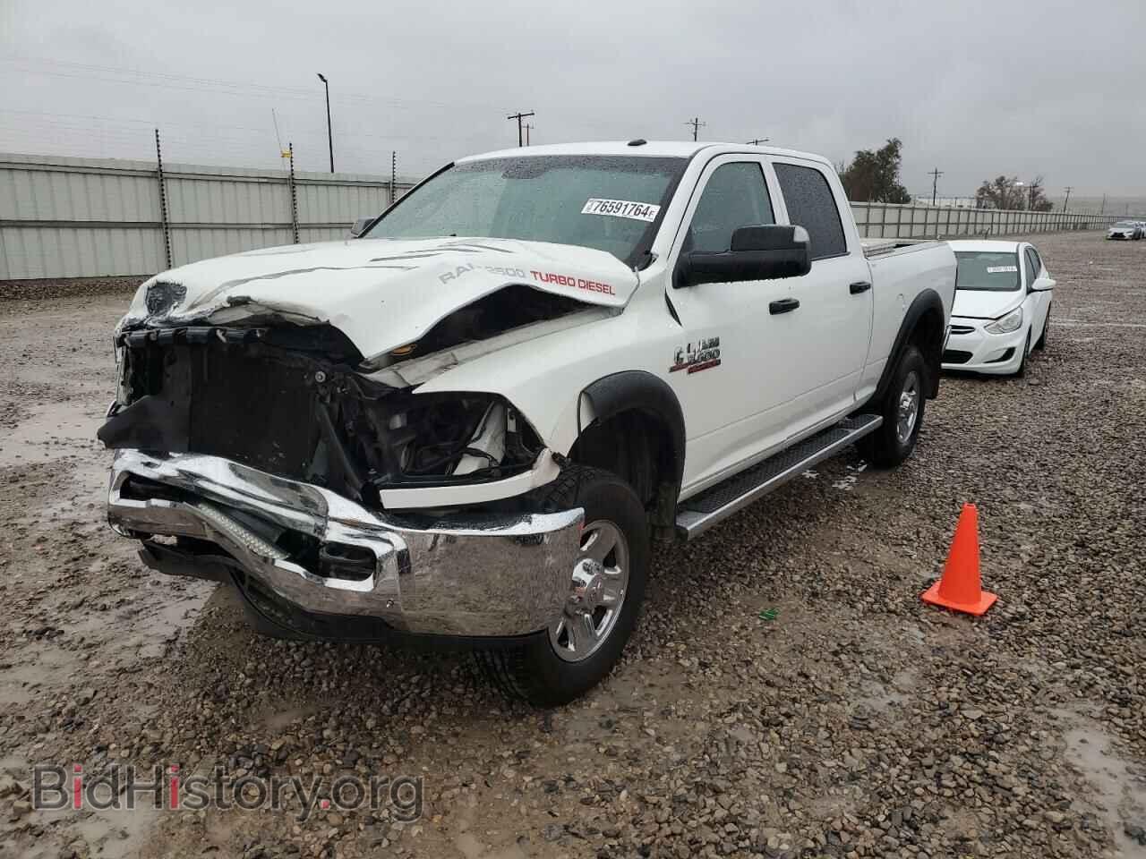 Photo 3C6UR5CL1HG529563 - RAM All Models 2017
