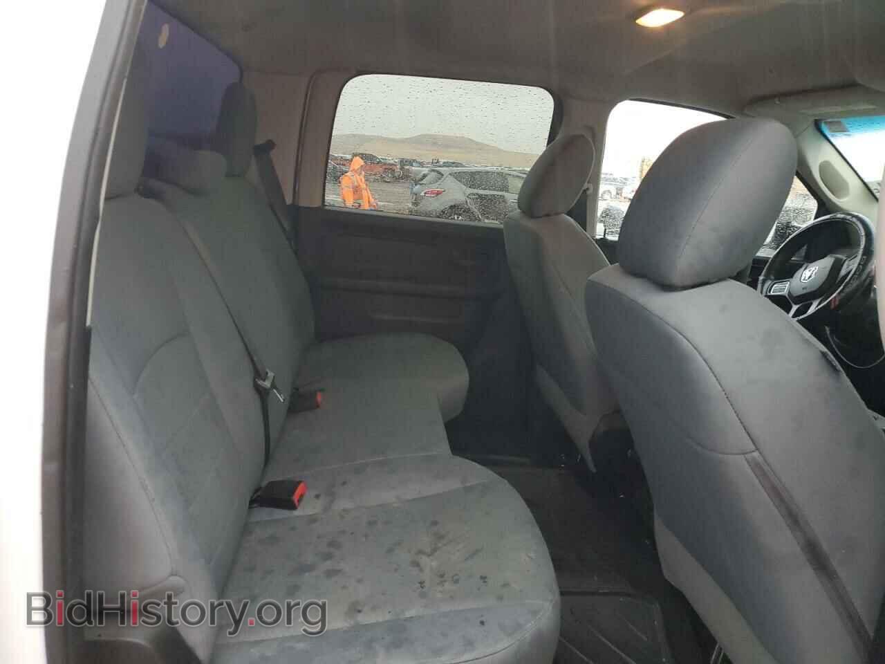 2017 RAM All Models - VIN: 3C6UR5CL1HG529563 - Photo 10