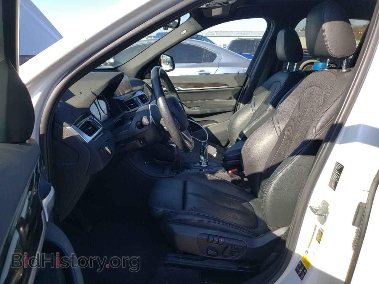 2018 BMW X1 - VIN: WBXHT3C37J5L33367 - Фото 7