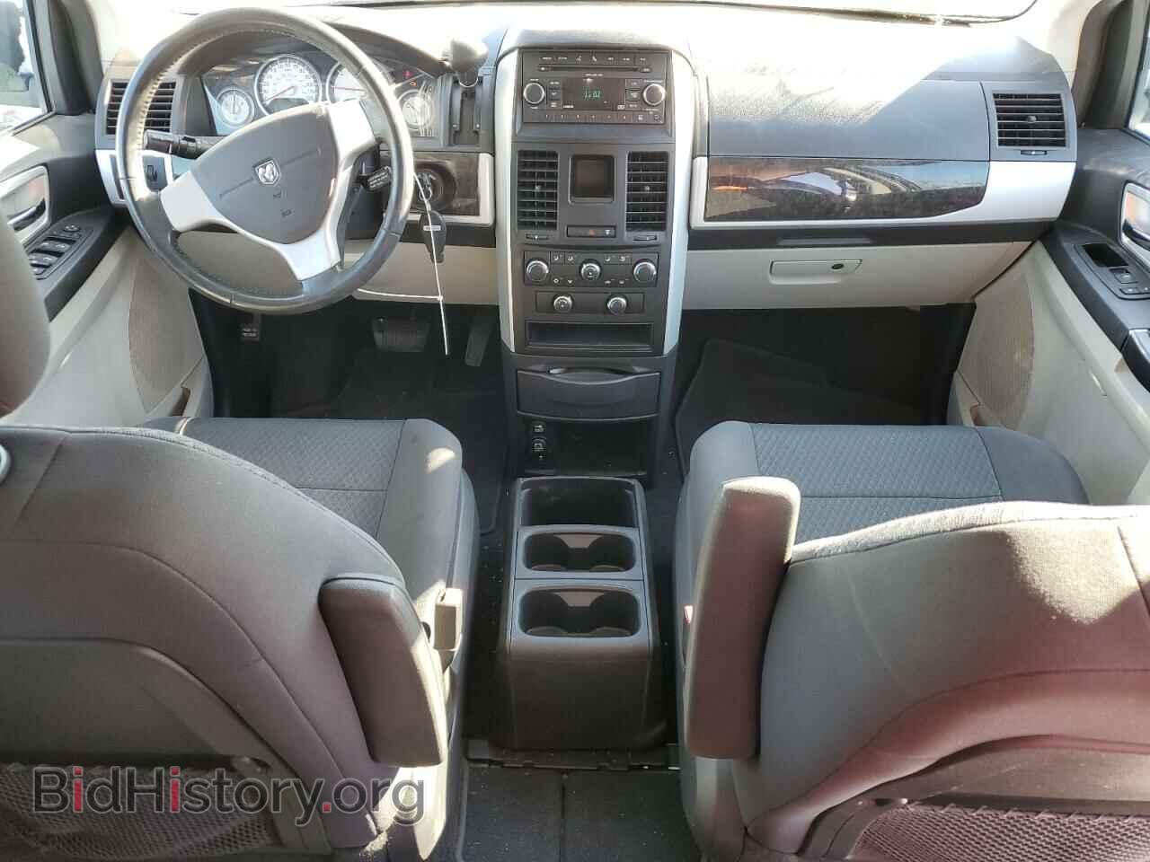 2010 DODGE CARAVAN - VIN: 2D4RN5D19AR314314 - Фото 8