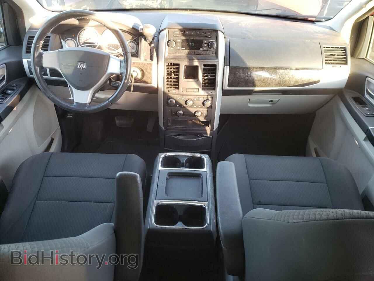 2010 DODGE CARAVAN - VIN: 2D4RN5D18AR418079 - Фото 8