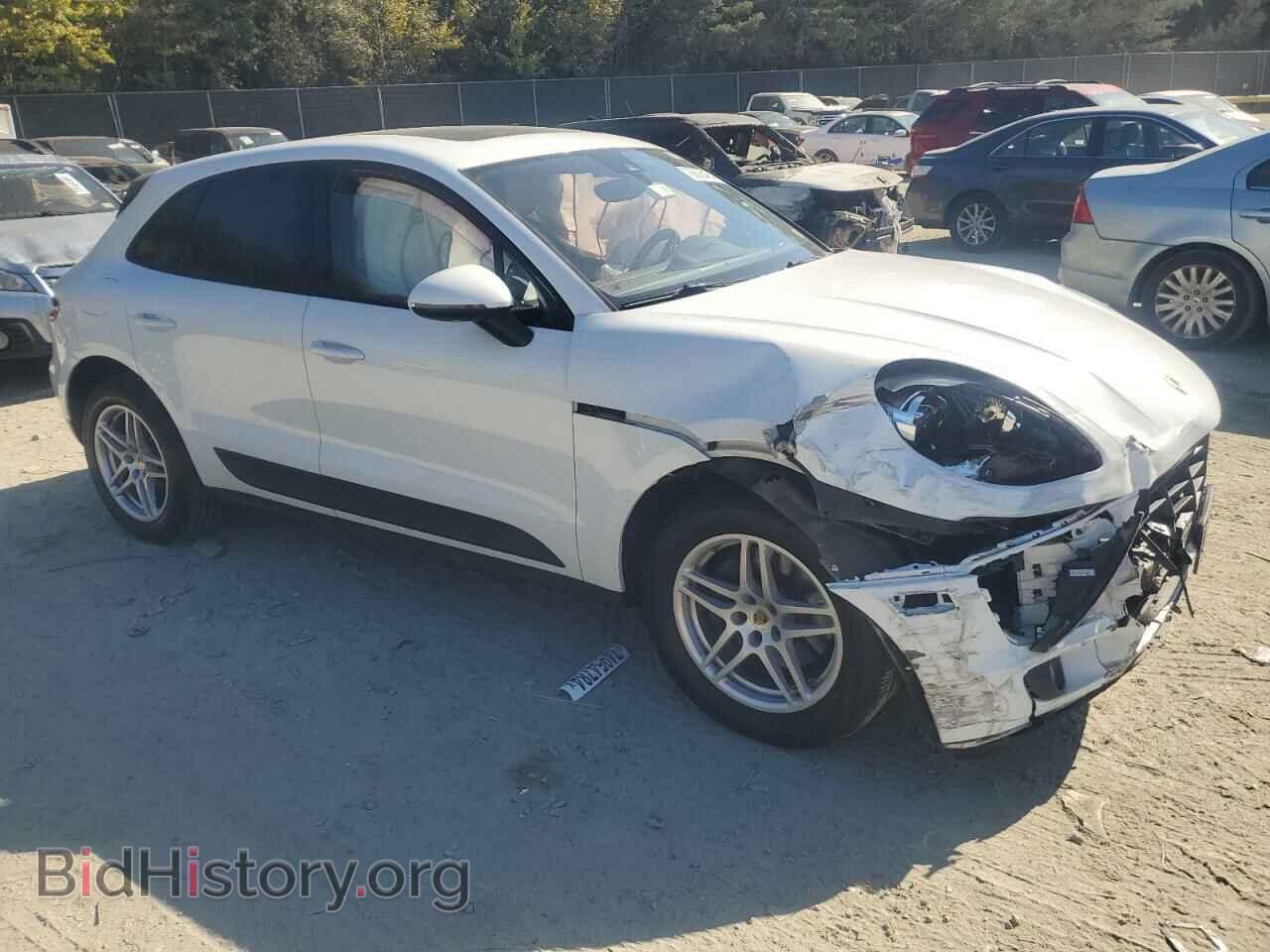 2017 PORSCHE MACAN - VIN: WP1AA2A51HLB02827 - Photo 4
