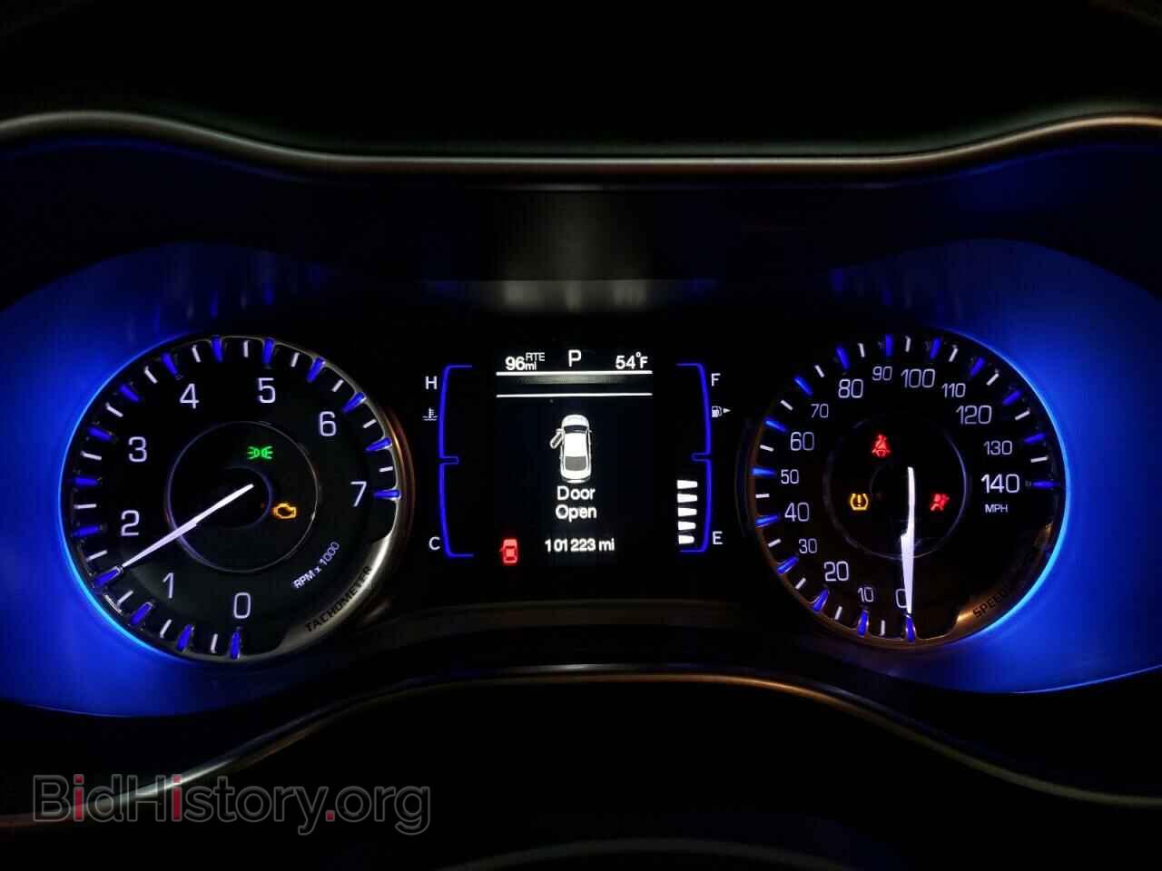 2015 CHRYSLER 200 - VIN: 1C3CCCAB0FN580730 - Фото 9