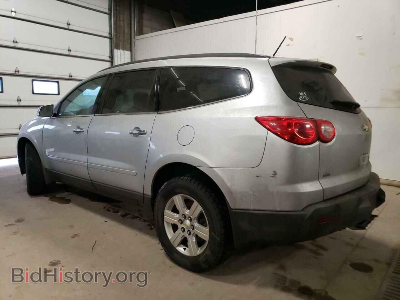 2010 CHEVROLET TRAVERSE - VIN: 1GNLVFED9AJ247727 - Фото 2