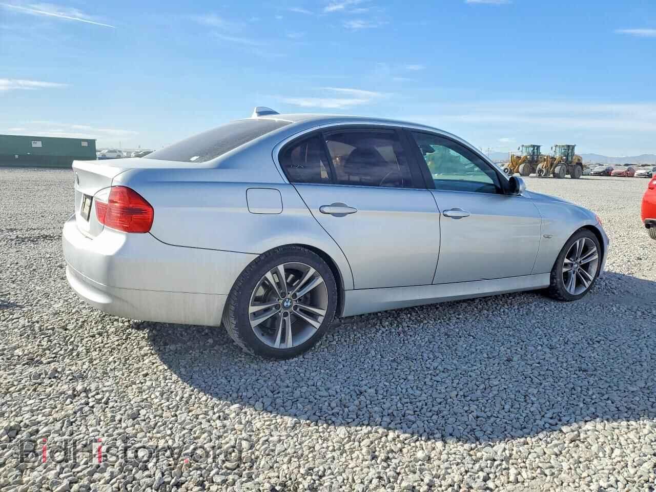 2006 BMW 3 SERIES - VIN: WBAVD33546KV60908 - Фото 3