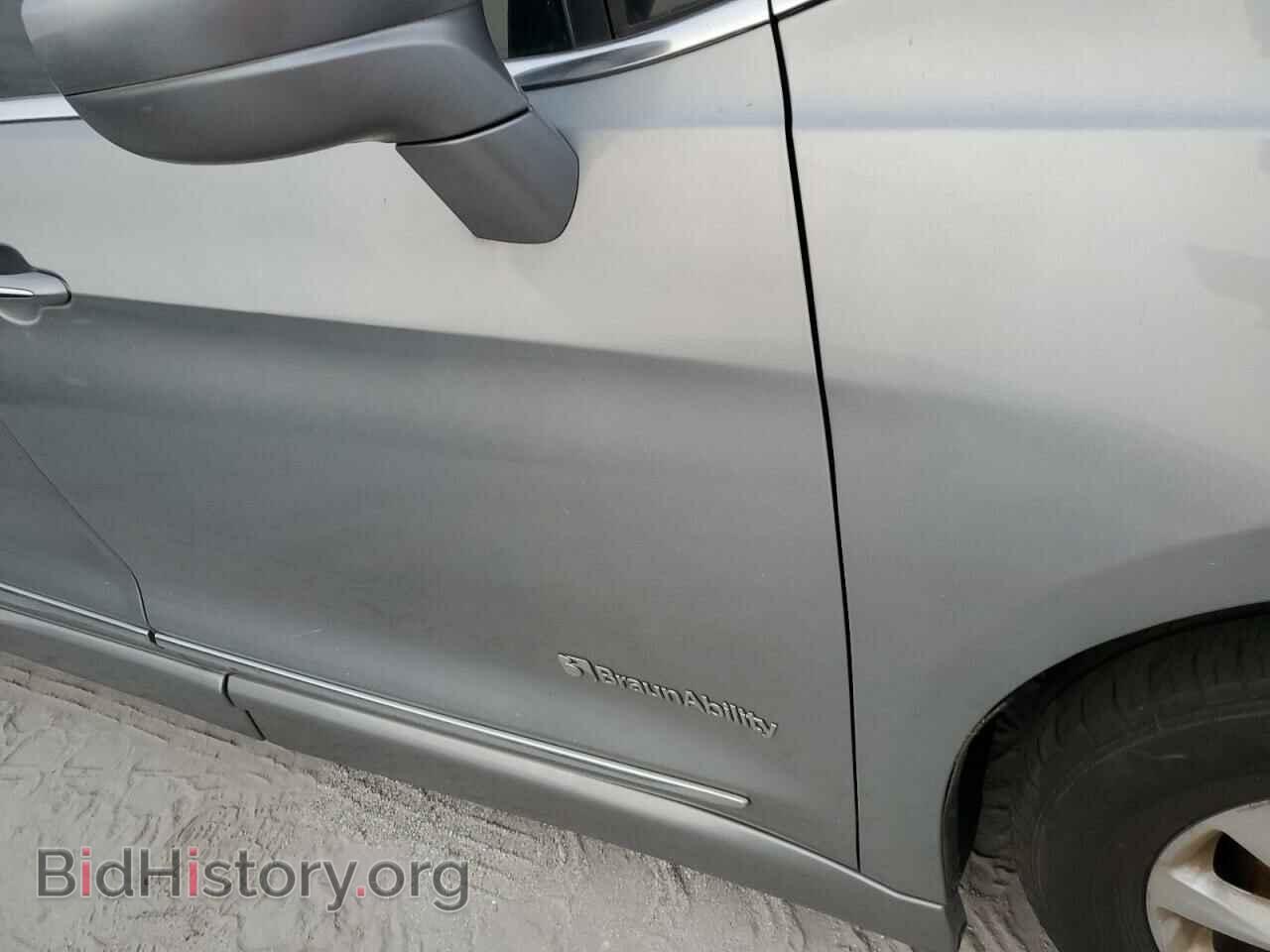 2018 CHRYSLER PACIFICA - VIN: 2C4RC1BG5JR174345 - Фото 13