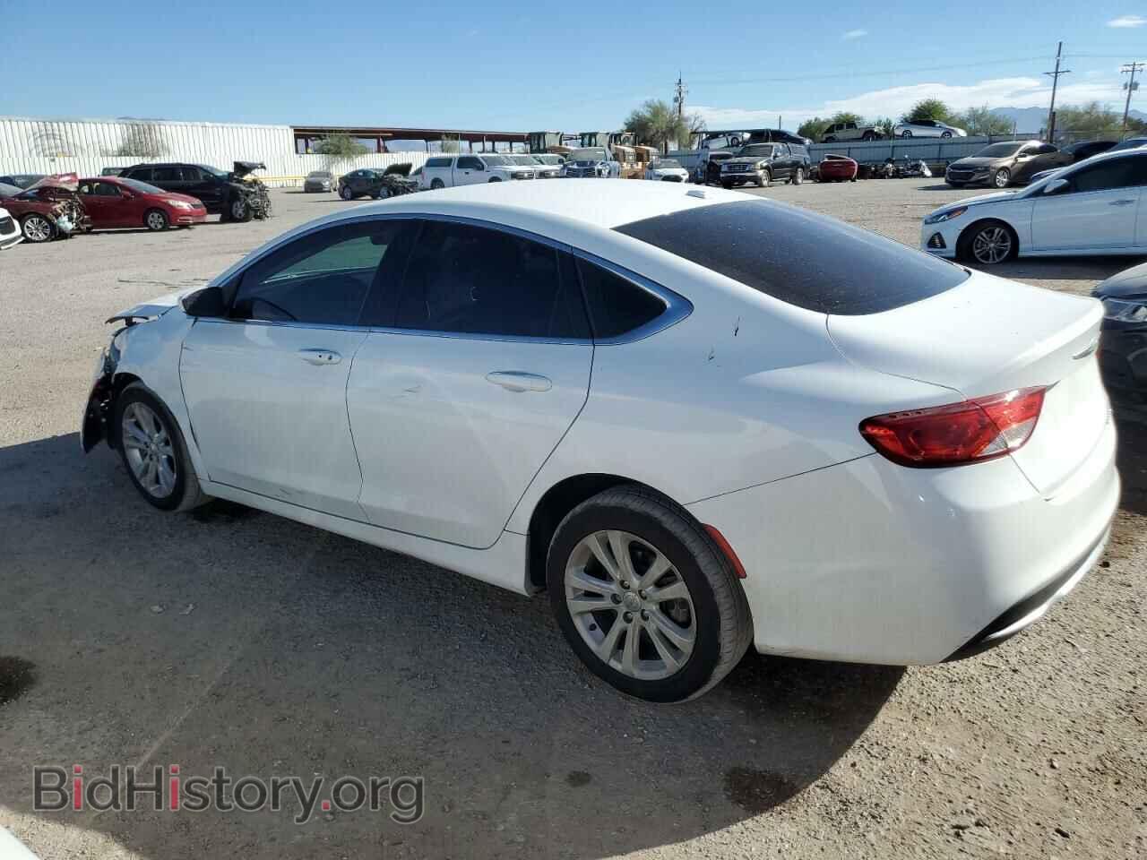 2015 CHRYSLER 200 - VIN: 1C3CCCAB2FN666864 - Photo 2