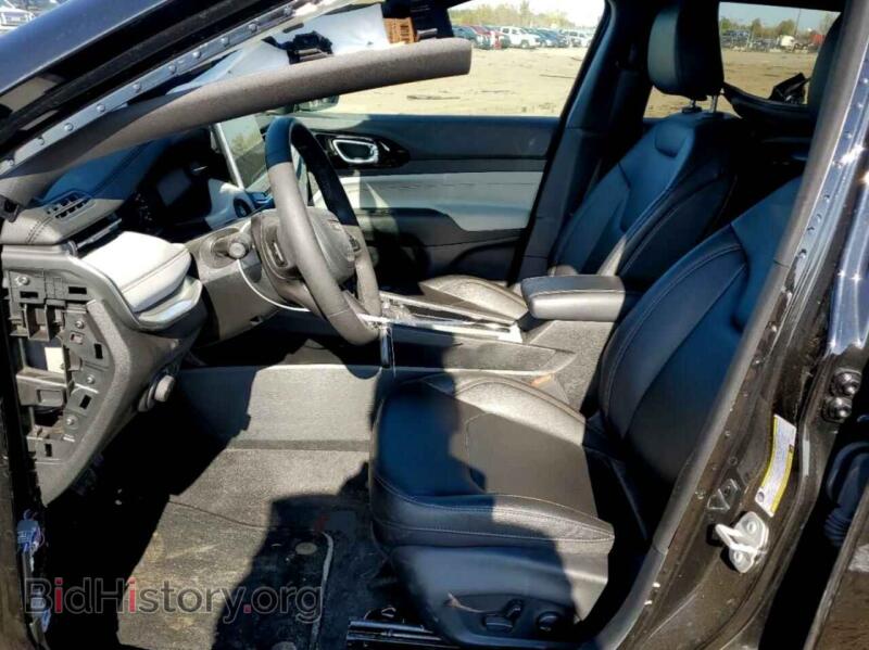 2024 Jeep COMPASS (VIN 3C4NJDCN8RT579580) — фото 7 из 12