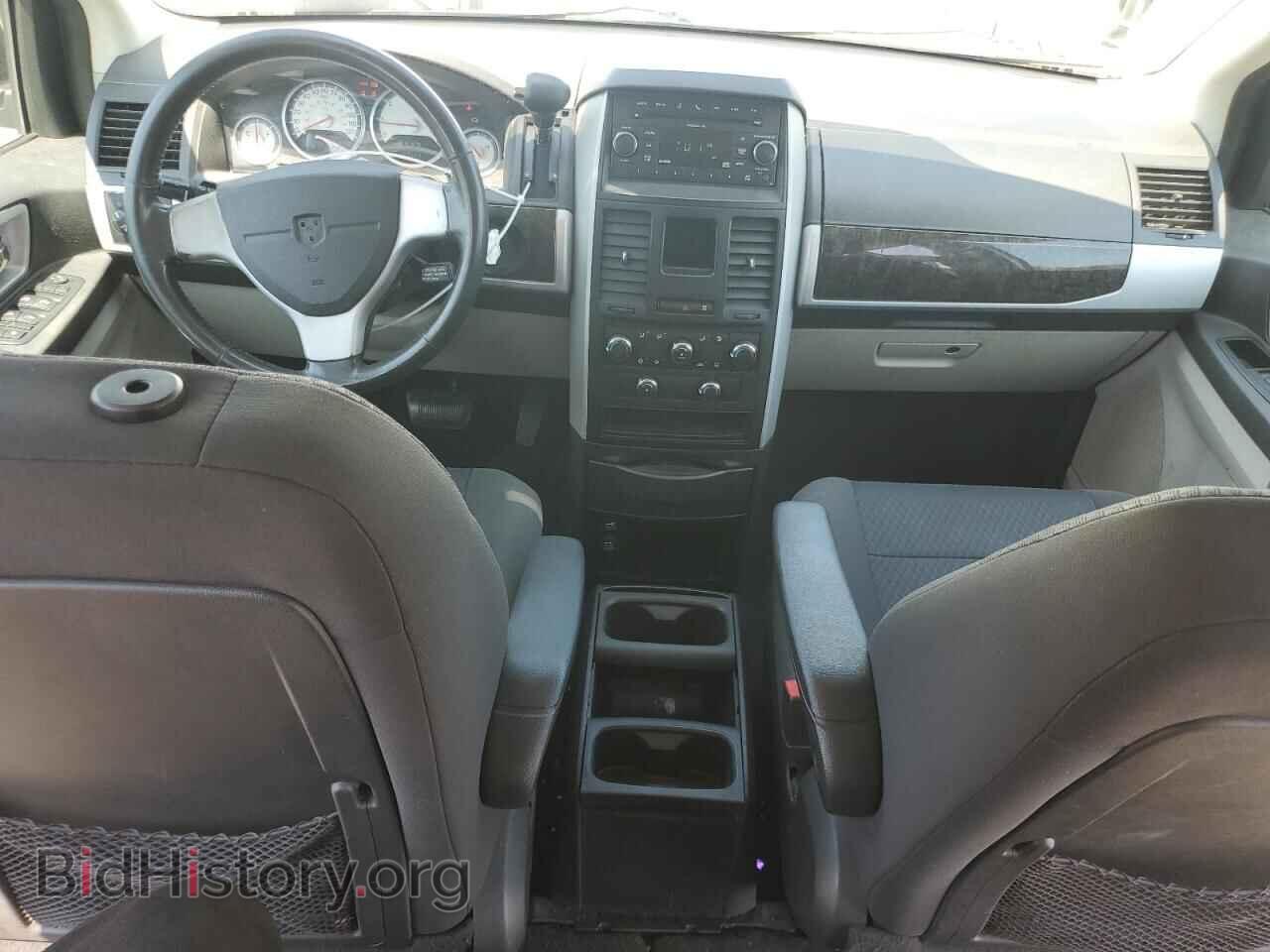 2010 DODGE CARAVAN - VIN: 2D4RN5D16AR209861 - Photo 8