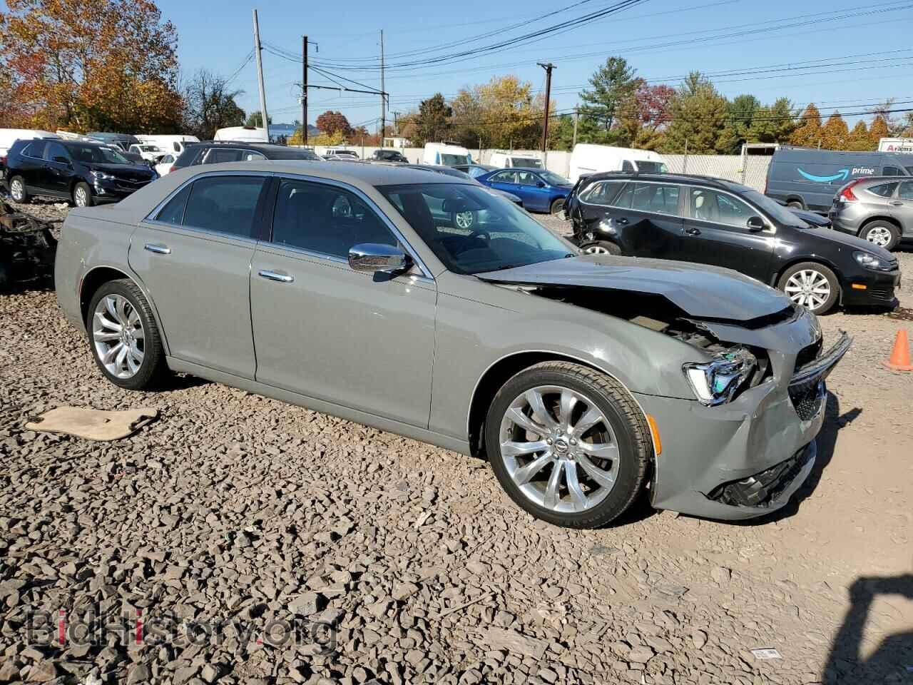 2019 CHRYSLER 300 - VIN: 2C3CCAEG3KH697800 - Фото 4