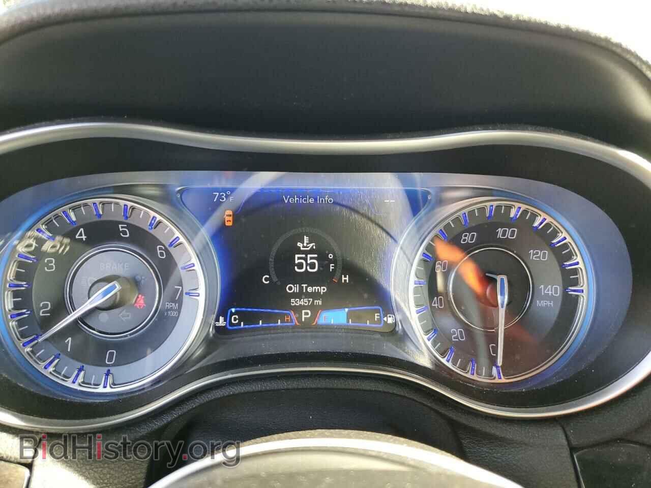 2019 CHRYSLER 300 - VIN: 2C3CCAEG3KH697800 - Фото 9