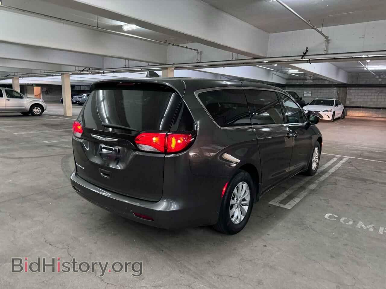 2017 CHRYSLER PACIFICA - VIN: 2C4RC1DG6HR663909 - Фото 4