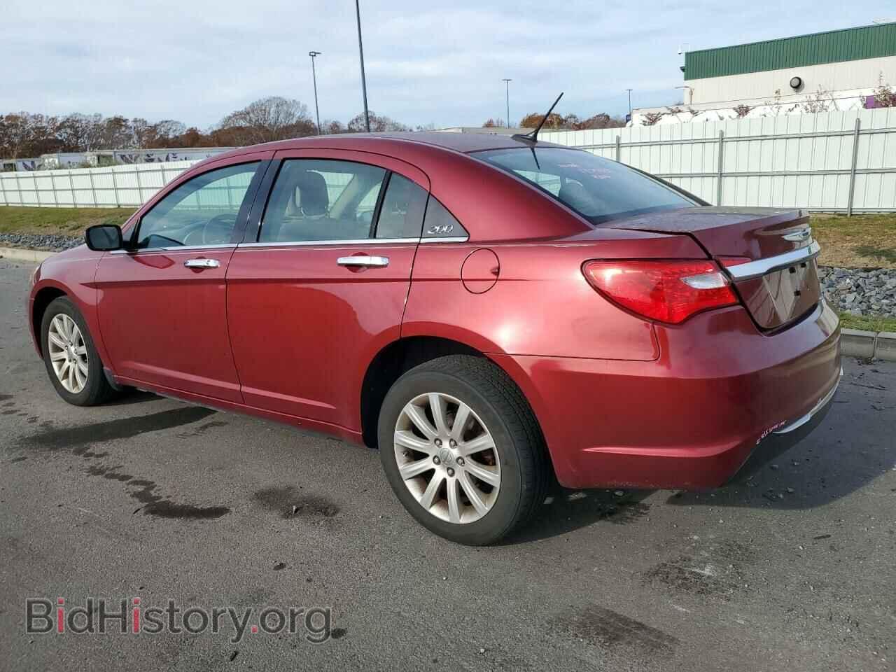 2013 CHRYSLER 200 - VIN: 1C3CCBCG4DN739068 - Фото 2