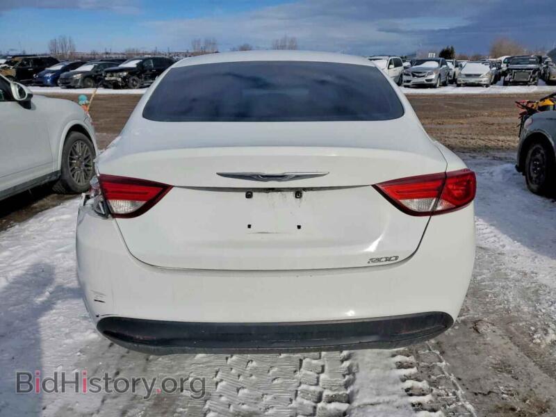 2015 Chrysler 200 (VIN 1C3CCCFBXFN593283) — photo 6 of 12