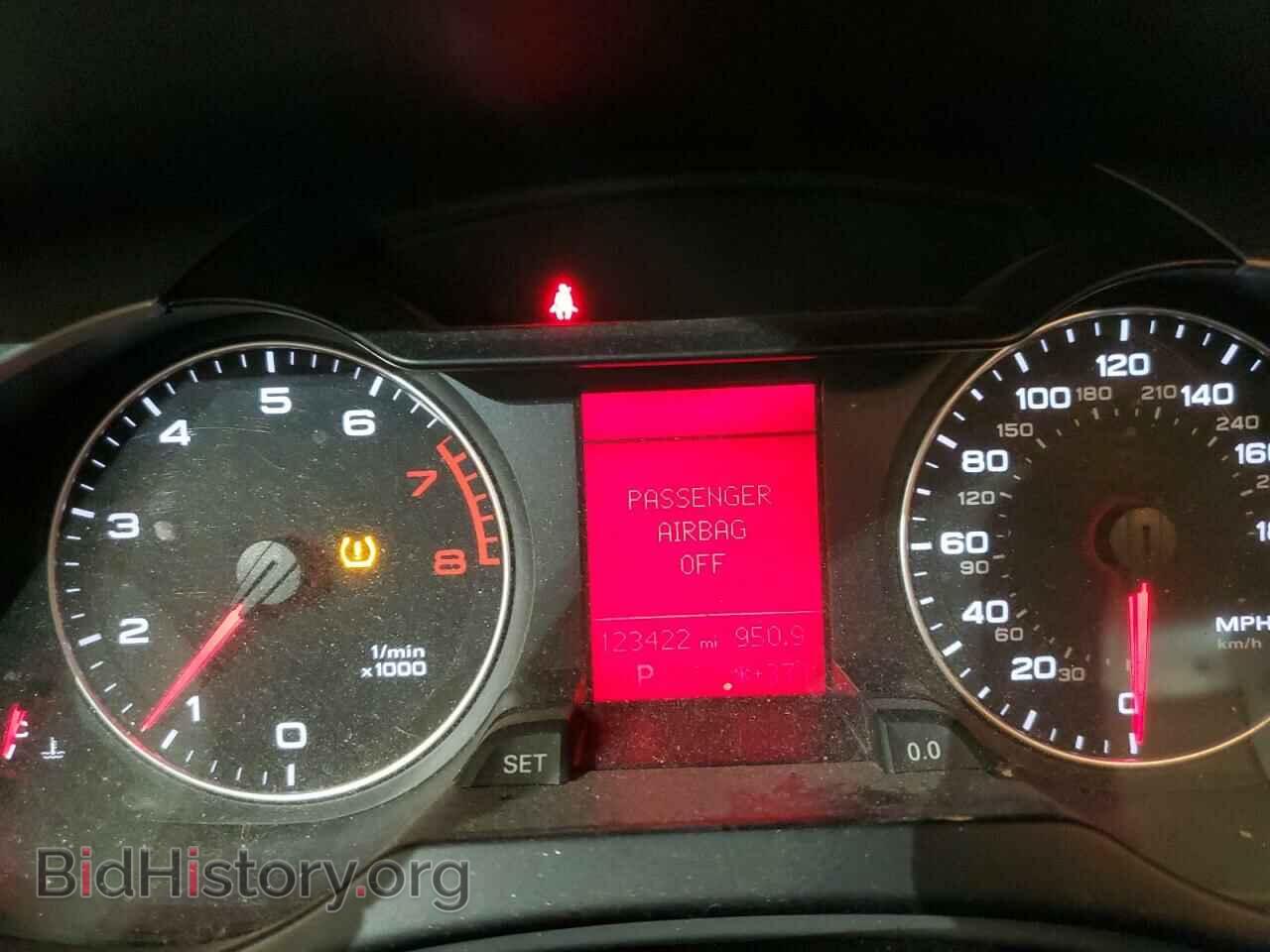 2011 AUDI A4 - VIN: WAUFFAFL4BN025616 - Фото 9