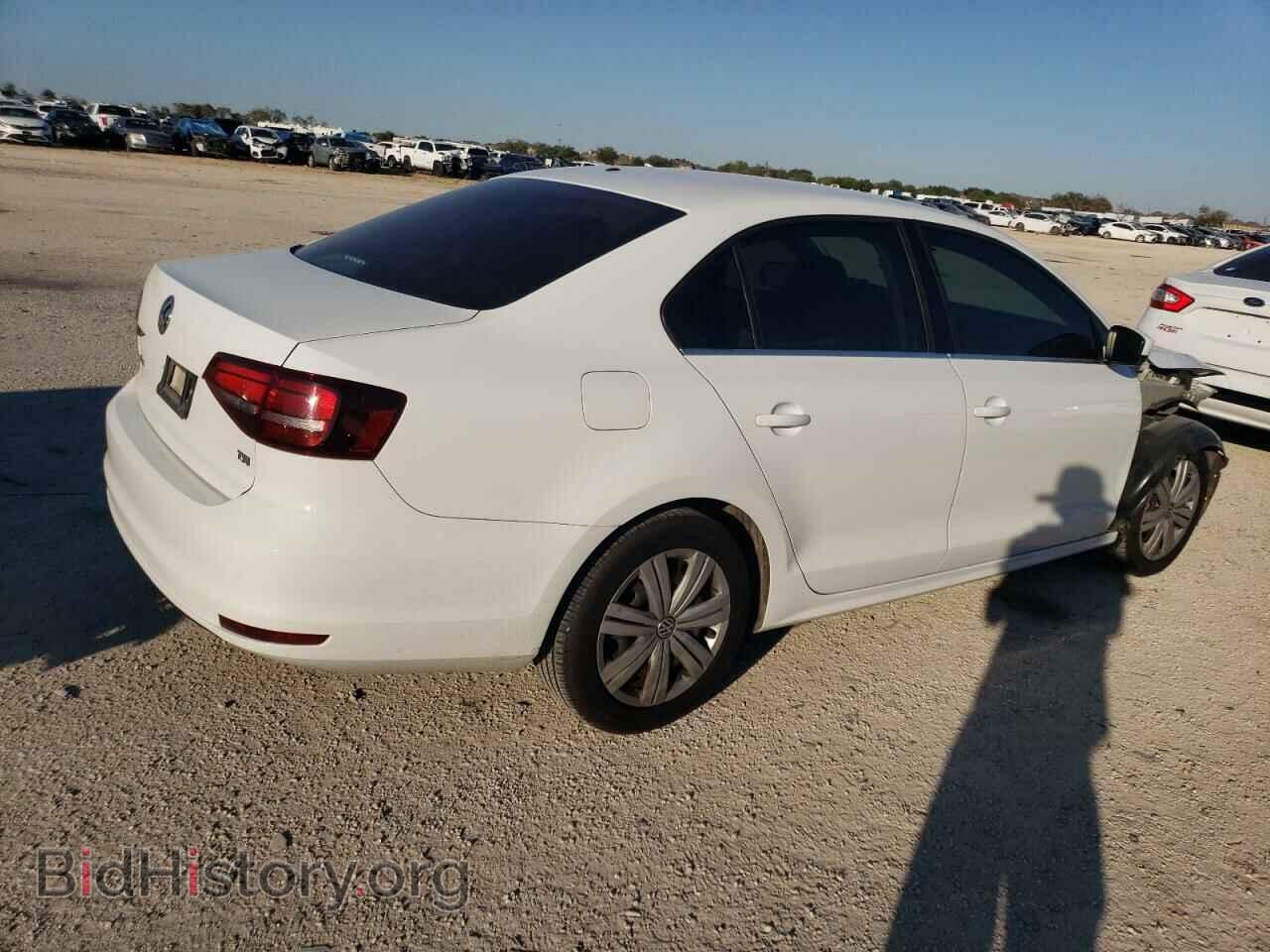 2017 VOLKSWAGEN JETTA - VIN: 3VW2B7AJ3HM415094 - Фото 3