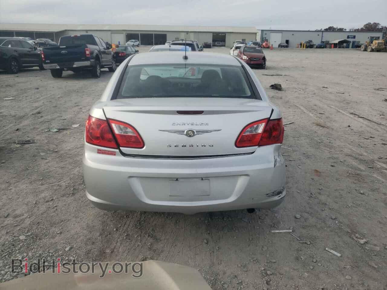 2009 CHRYSLER SEBRING - VIN: 1C3LC46B69N537173 - Фото 6