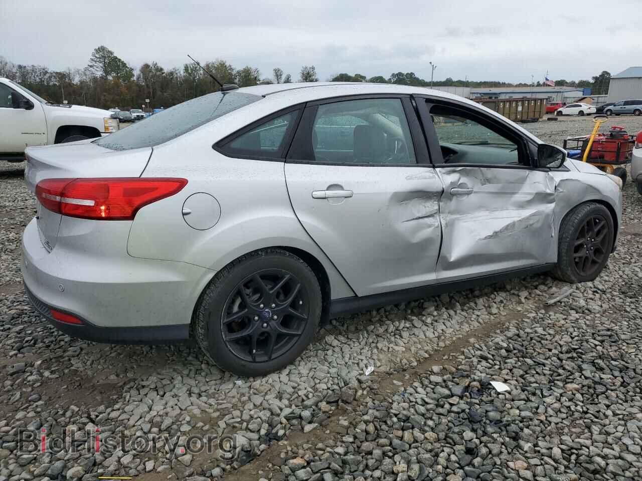 2016 FORD FOCUS - VIN: 1FADP3F23GL290756 - Фото 3