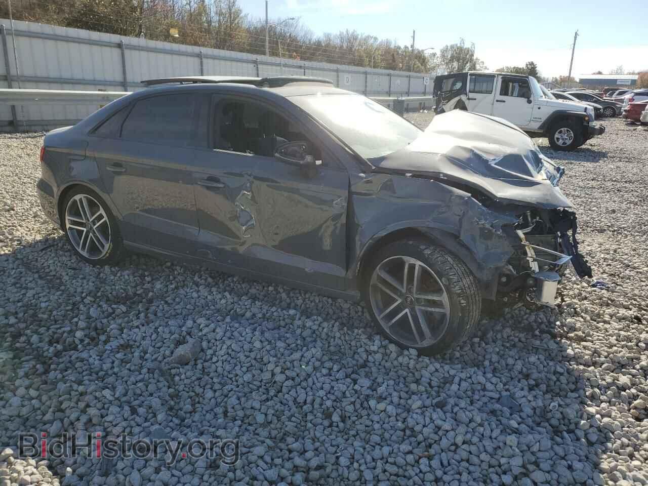 2017 AUDI A3 - VIN: WAUAUGFF0H1041499 - Фото 4
