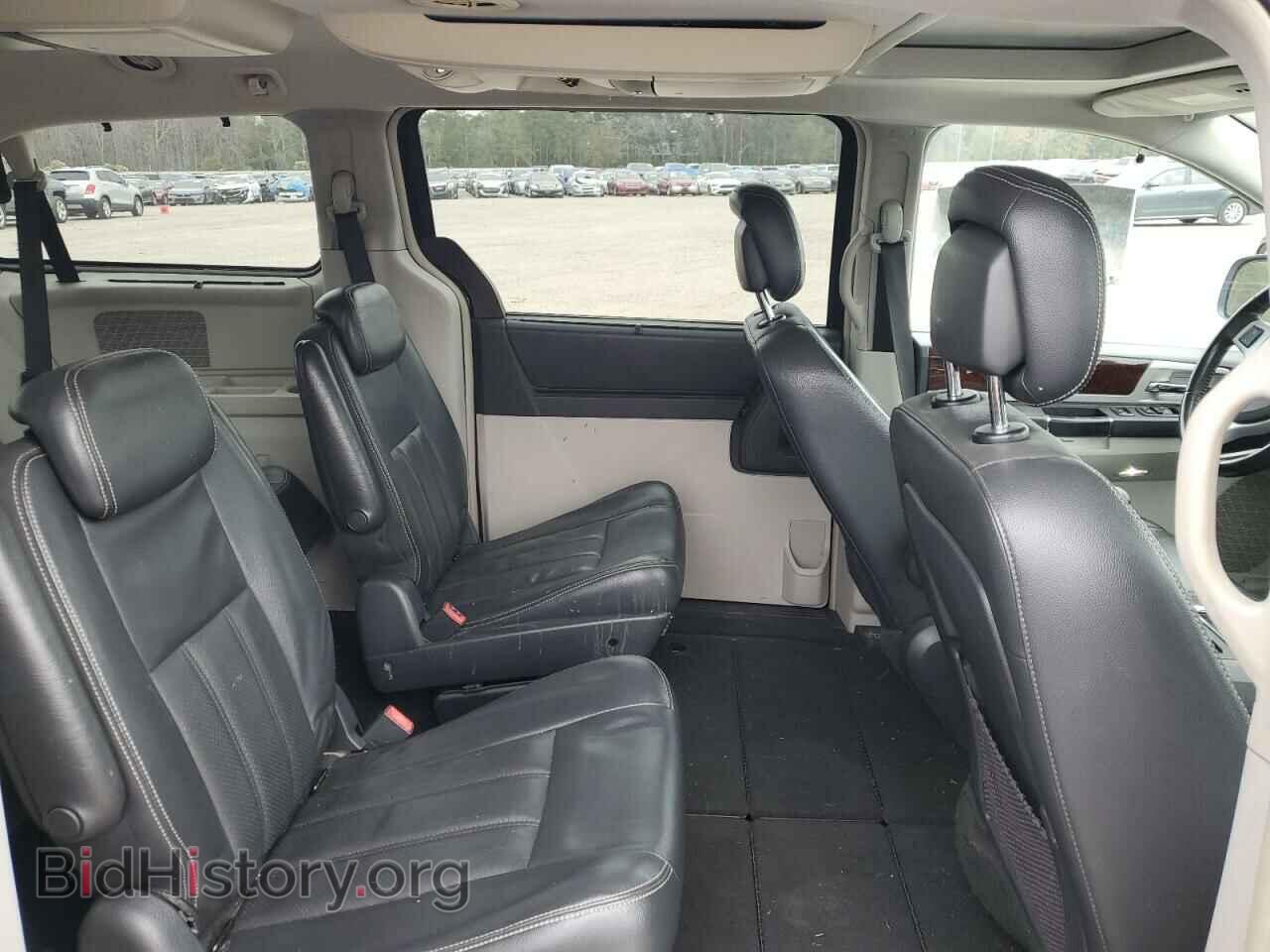 2010 CHRYSLER MINIVAN - VIN: 2A4RR8D13AR415670 - Фото 11