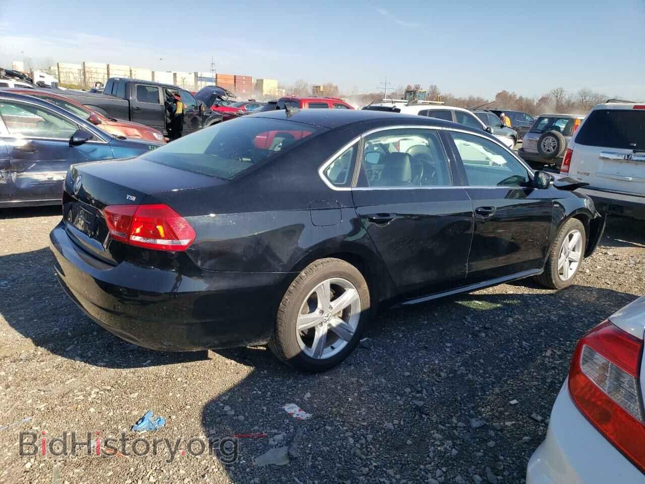 2015 VOLKSWAGEN PASSAT - VIN: 1VWAT7A31FC106281 - Фото 3