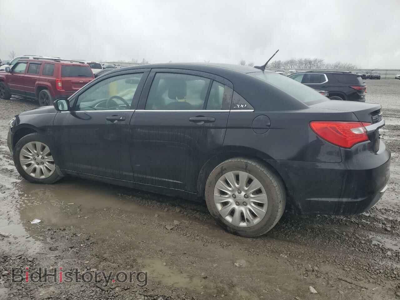 2013 CHRYSLER 200 - VIN: 1C3CCBAB4DN686637 - Фото 2